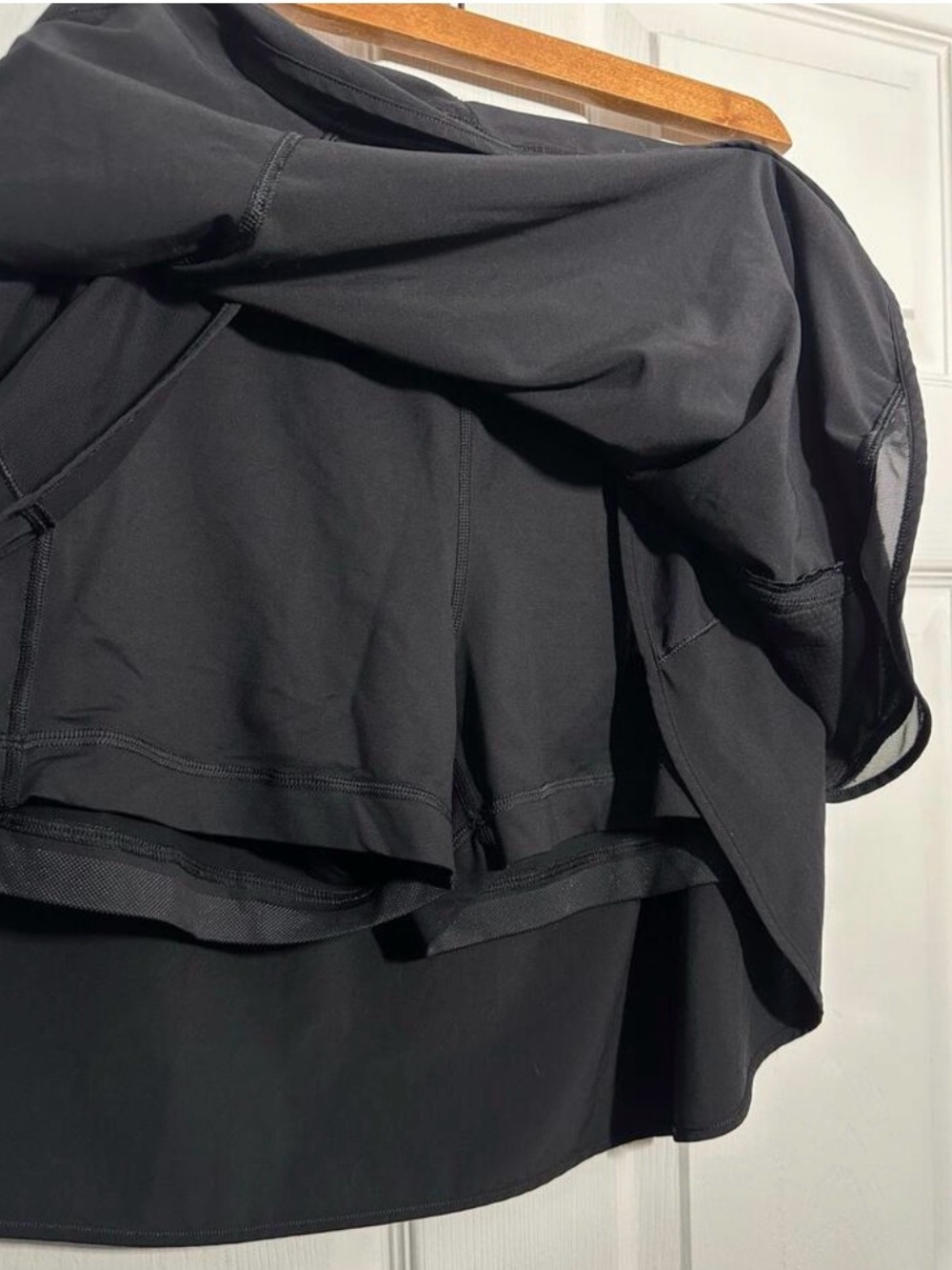 Lululemon Athletica Hotty Hot high rise skirt - long - black size 14 - Picture 5 of 7